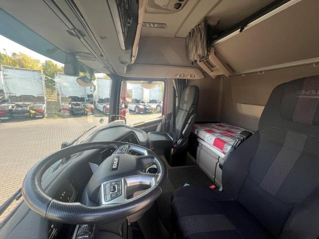 DAF XG 480 FT Low Deck Retarder Standklima 2xTank - Камион влекач: слика 4 DAF XG 480 FT Low Deck Retarder Standklima 2xTank - Камион влекач: слика 4