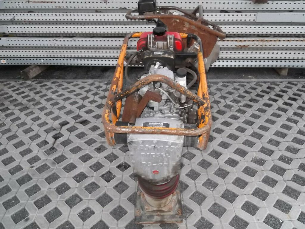 DELKO AX 7 D Stampfer - Разбивач: слика 4 DELKO AX 7 D Stampfer - Разбивач: слика 4