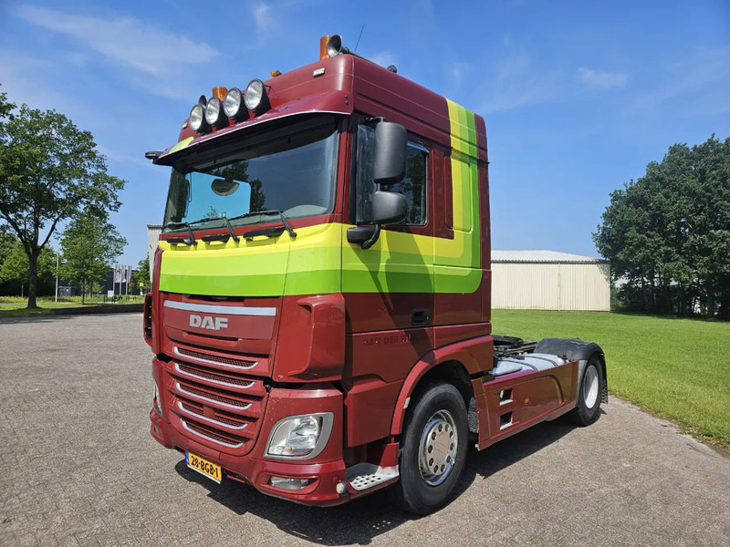 DAF XF 460 | PTO | MX-Brake | Euro6 | Spacecab - Камион влекач: слика 1 DAF XF 460 | PTO | MX-Brake | Euro6 | Spacecab - Камион влекач: слика 1