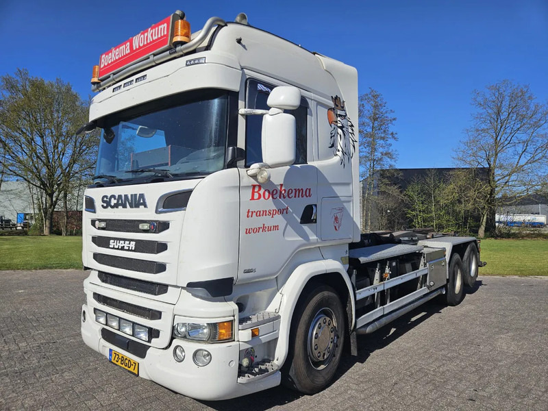 Scania R520 6X2 Retarder King o/t Road V8 - Транспортер на контејнер/ Камион со променливо тело: слика 1 Scania R520 6X2 Retarder King o/t Road V8 - Транспортер на контејнер/ Камион со променливо тело: слика 1