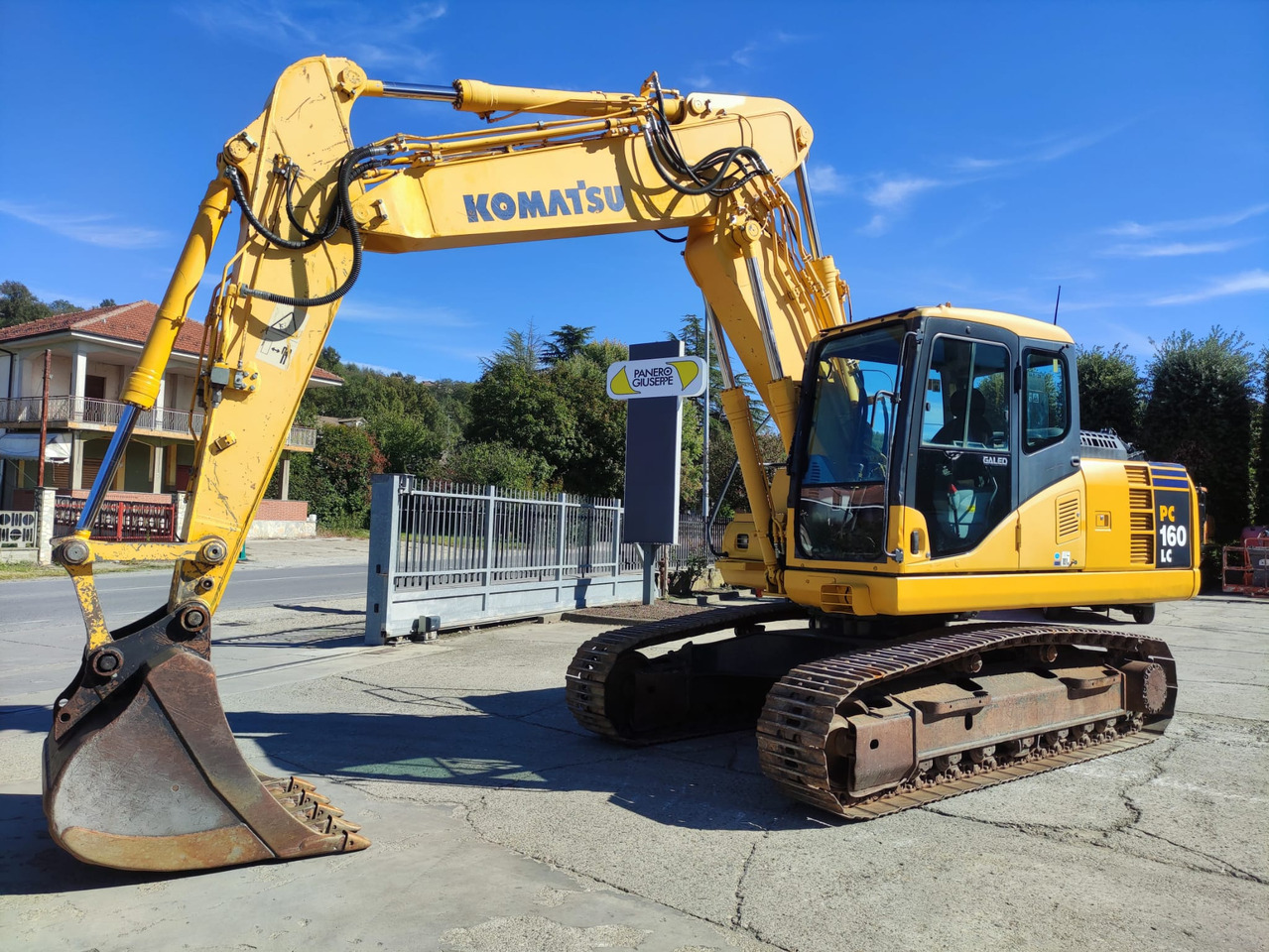 KOMATSU PC160LC-7 - Багер гасеничар: слика 1 KOMATSU PC160LC-7 - Багер гасеничар: слика 1