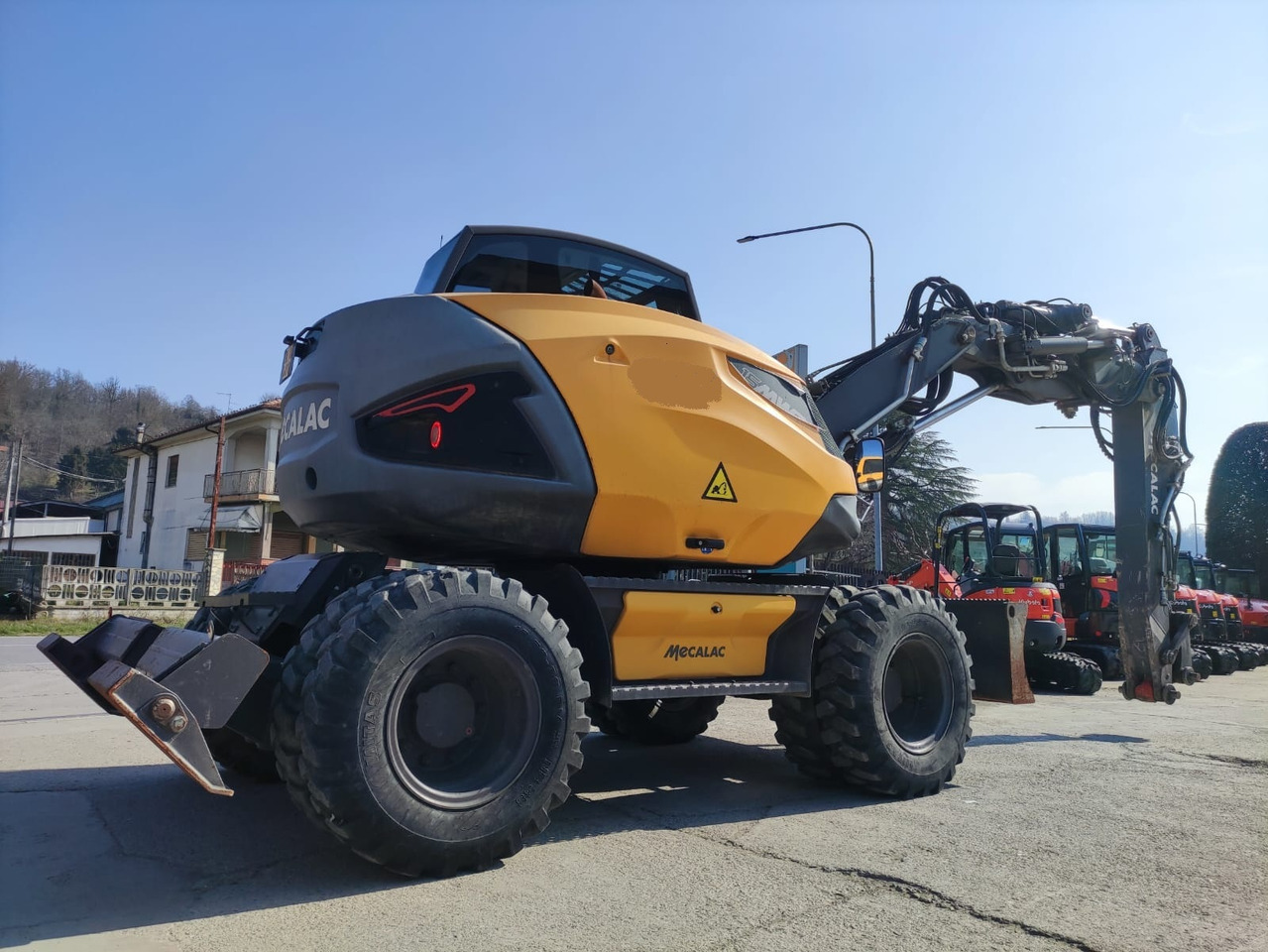 MECALAC 15 MWR - Багер на тркала: слика 4 MECALAC 15 MWR - Багер на тркала: слика 4