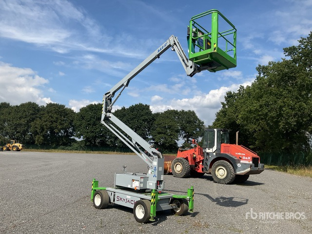 2000 Skyjack SJ12 2WD Electric Articulating Boom Lift - Дигачка зглобна платформа: слика 4 2000 Skyjack SJ12 2WD Electric Articulating Boom Lift - Дигачка зглобна платформа: слика 4