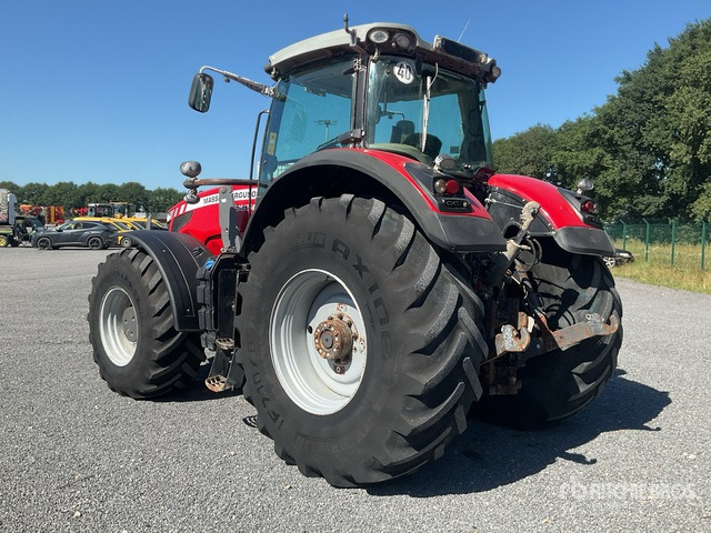 2012 Massey Ferguson 8650 Dyna-VT 4WD Tractor - Трактор: слика 4 2012 Massey Ferguson 8650 Dyna-VT 4WD Tractor - Трактор: слика 4