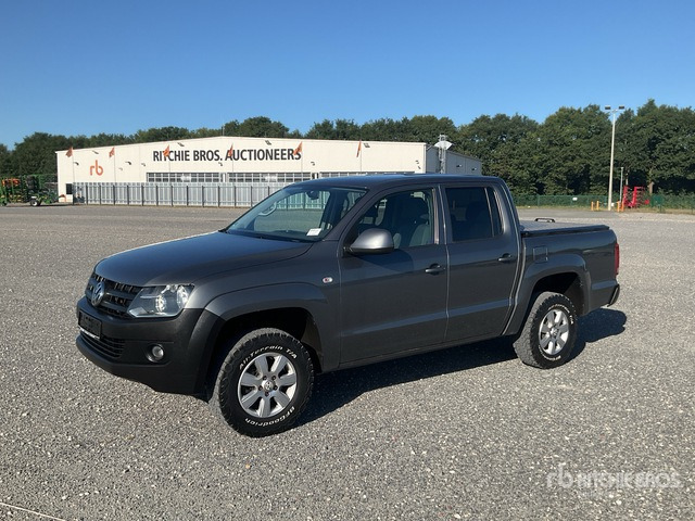 2012 Volkswagen Amarok TDI 4Motion 4x4 Crew Cab Pickup - Пикап: слика 1 2012 Volkswagen Amarok TDI 4Motion 4x4 Crew Cab Pickup - Пикап: слика 1