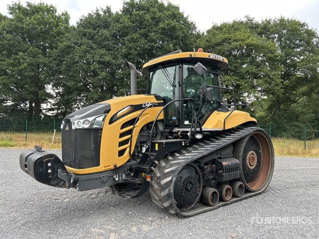 2015 Challenger MT775E Track Tractor - Трактор со гасеници: слика 2 2015 Challenger MT775E Track Tractor - Трактор со гасеници: слика 2