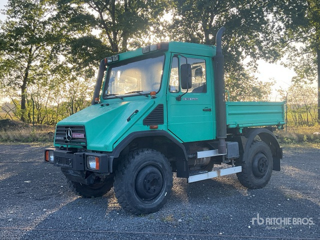 1998 Mercedes-Benz U90 4x4 Utility Truck - Комунално/ Специјално возило, Камион со платформа: слика 1 1998 Mercedes-Benz U90 4x4 Utility Truck - Комунално/ Специјално возило, Камион со платформа: слика 1