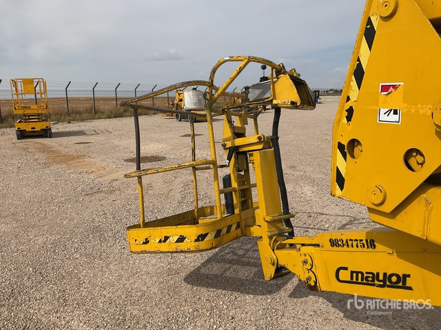 1999 Haulotte HA15I 2WD Electric Articulating Boom Lift - Дигачка зглобна платформа: слика 5 1999 Haulotte HA15I 2WD Electric Articulating Boom Lift - Дигачка зглобна платформа: слика 5