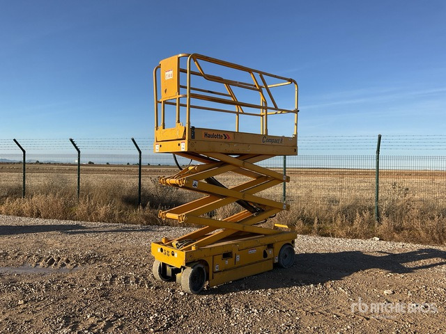 2007 Haulotte Compact 8 Electric Scissor Lift - Кревач ножица: слика 1 2007 Haulotte Compact 8 Electric Scissor Lift - Кревач ножица: слика 1