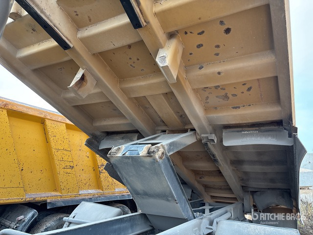 2007 Mercedes Benz Actros 3336K 6x4 T/A Dump Truck - Кипер: слика 5 2007 Mercedes Benz Actros 3336K 6x4 T/A Dump Truck - Кипер: слика 5