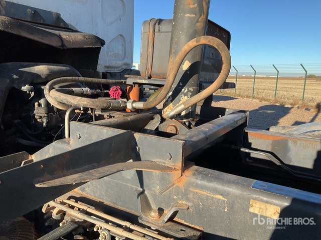 2007 Renault Kerax 410.42 8x4 Twin-Steer Tri/A Dump Truck - Кипер: слика 4 2007 Renault Kerax 410.42 8x4 Twin-Steer Tri/A Dump Truck - Кипер: слика 4