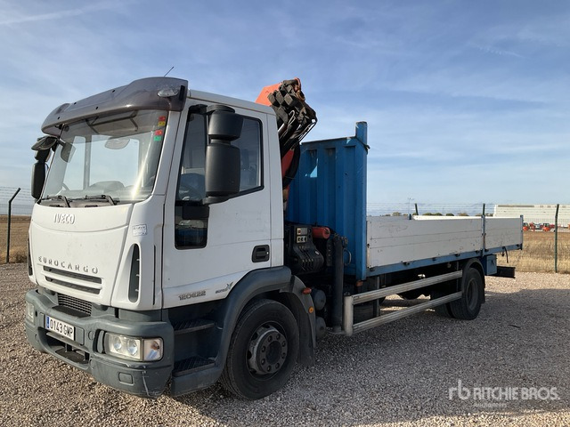 2008 Iveco Eurocargo 120E22 2005 Palfinger PK7501 Articulat ... Flatbed Truck with Crane - Камион со платформа, Камион со кран: слика 4 2008 Iveco Eurocargo 120E22 2005 Palfinger PK7501 Articulat ... Flatbed Truck with Crane - Камион со платформа, Камион со кран: слика 4