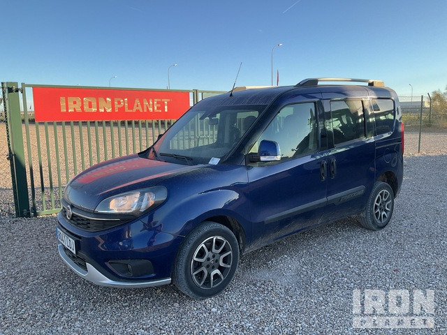 2019 Fiat Doblo 5 Passenger Van - Патничко комбе: слика 1 2019 Fiat Doblo 5 Passenger Van - Патничко комбе: слика 1