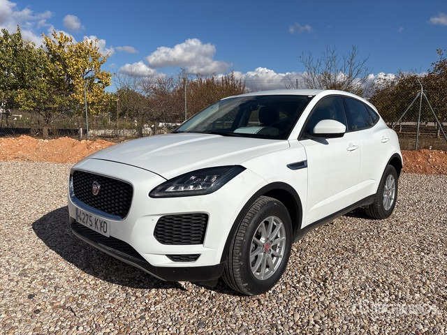 2019 Jaguar E Pace SUV - SUV: слика 2 2019 Jaguar E Pace SUV - SUV: слика 2