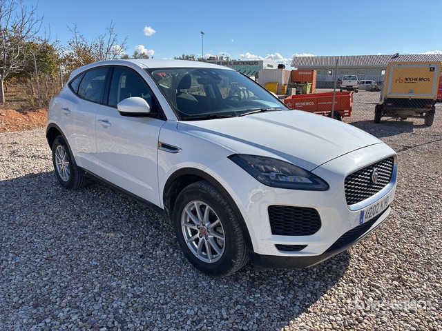 2019 Jaguar E Pace SUV - SUV: слика 3 2019 Jaguar E Pace SUV - SUV: слика 3