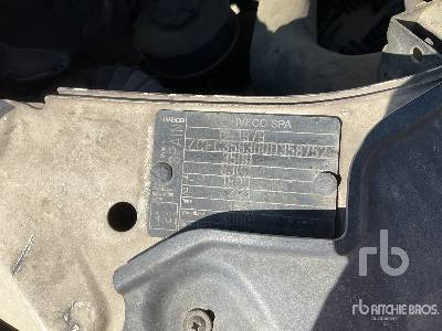 IVECO 35S10 4x2 - Камион сандучар: слика 5 IVECO 35S10 4x2 - Камион сандучар: слика 5