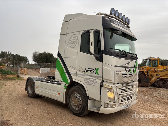 2013 Volvo FH500 4x2 S/A Sleeper Truck Tractor - Камион влекач: слика 2 2013 Volvo FH500 4x2 S/A Sleeper Truck Tractor - Камион влекач: слика 2
