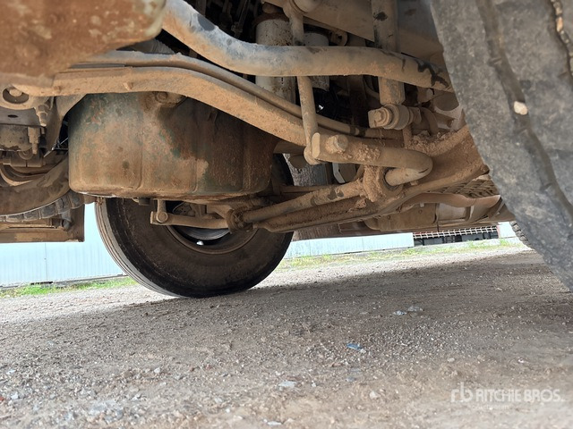 2013 Volvo FH500 4x2 S/A Sleeper Truck Tractor - Камион влекач: слика 5 2013 Volvo FH500 4x2 S/A Sleeper Truck Tractor - Камион влекач: слика 5