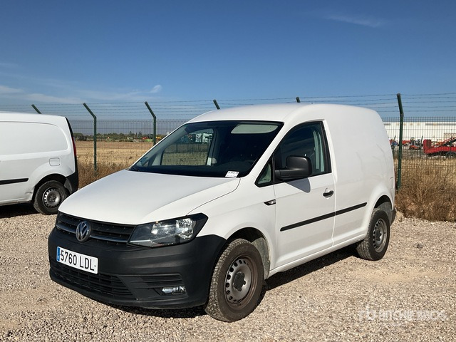 2019 Volkswagen Caddy 4Motion Cargo Van - Комбе: слика 2 2019 Volkswagen Caddy 4Motion Cargo Van - Комбе: слика 2