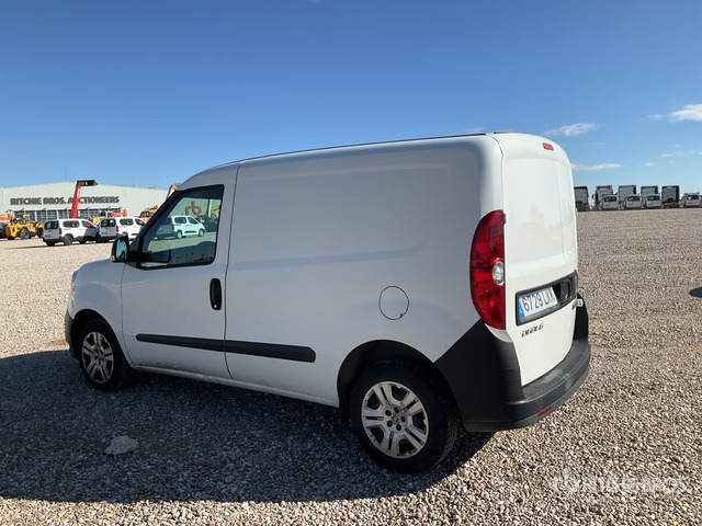 2020 Fiat Doblo Cargo Van - Комбе: слика 2 2020 Fiat Doblo Cargo Van - Комбе: слика 2
