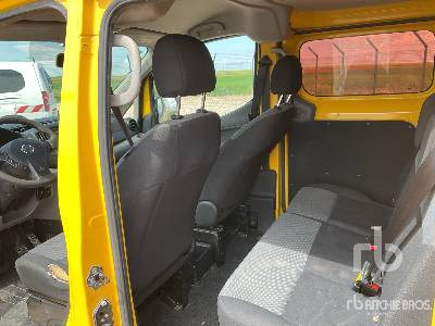 Товарно комбе NISSAN NV200: слика 18