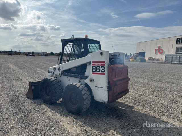 2002 Bobcat 863 High Flow Skid Steer Loader - Компактен натоварувач: слика 4 2002 Bobcat 863 High Flow Skid Steer Loader - Компактен натоварувач: слика 4