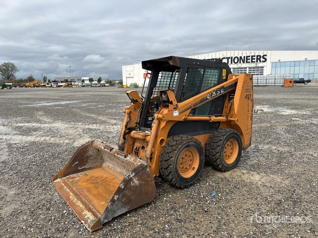 2005 Case 410 High Flow Skid Steer Loader - Компактен натоварувач: слика 2 2005 Case 410 High Flow Skid Steer Loader - Компактен натоварувач: слика 2
