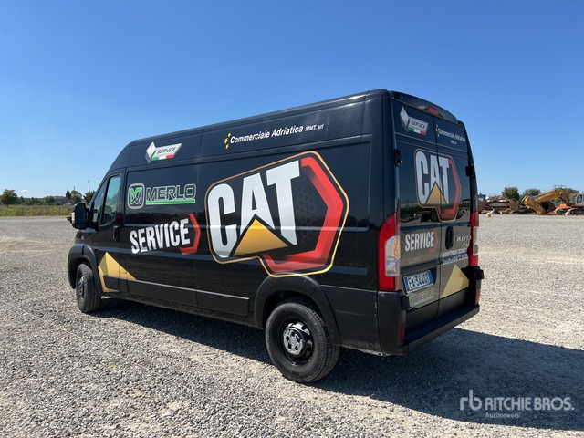 2010 Fiat Ducato 160 Mjt Autocarro furgonato - Товарно комбе: слика 3 2010 Fiat Ducato 160 Mjt Autocarro furgonato - Товарно комбе: слика 3