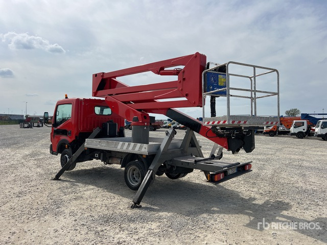 2011 Renault Maxity 2011 Socage DA320 20 m on Bucket Truck - Камион со подигачка кошница: слика 3 2011 Renault Maxity 2011 Socage DA320 20 m on Bucket Truck - Камион со подигачка кошница: слика 3