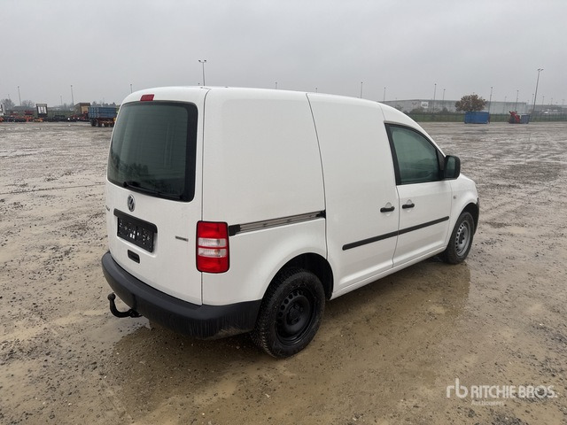 2011 Volkswagen Caddy CNG Van Truck - Камион сандучар: слика 3 2011 Volkswagen Caddy CNG Van Truck - Камион сандучар: слика 3
