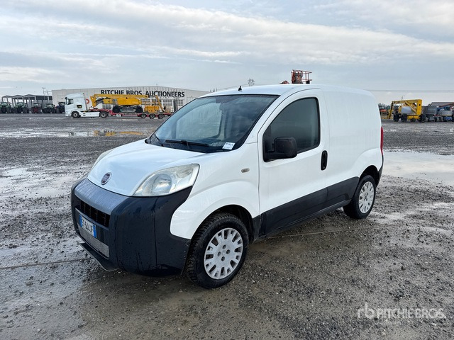 2013 Fiat Fiorino Automobile - Камион сандучар: слика 2 2013 Fiat Fiorino Automobile - Камион сандучар: слика 2
