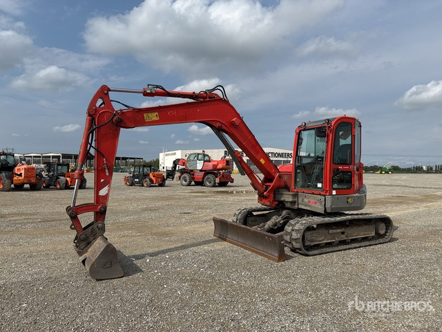 2014 Volvo ECR88 Escavatore cingolato - Багер гасеничар: слика 2 2014 Volvo ECR88 Escavatore cingolato - Багер гасеничар: слика 2