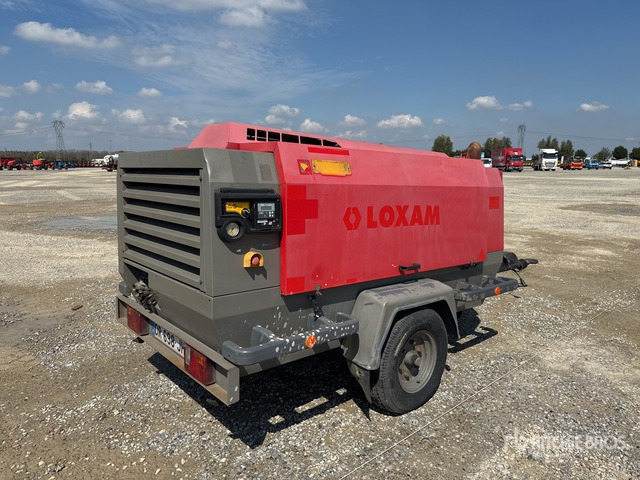 2015 Atlas Copco XAHS186 Compressore - Компресор за воздух: слика 3 2015 Atlas Copco XAHS186 Compressore - Компресор за воздух: слика 3