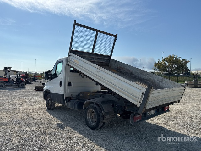 2015 Iveco Daily 35-110 Autocarro ribaltabile: carichi leggeri - Комби кипер: слика 4 2015 Iveco Daily 35-110 Autocarro ribaltabile: carichi leggeri - Комби кипер: слика 4