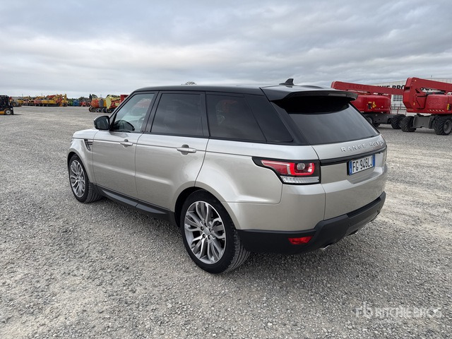 2016 Land Rover Range Rover Sport SUV Sport Utility Vehicle - SUV: слика 4 2016 Land Rover Range Rover Sport SUV Sport Utility Vehicle - SUV: слика 4