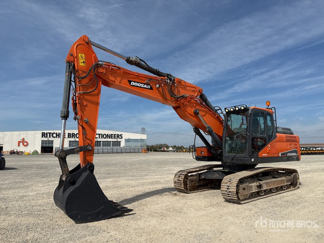 2017 Doosan DX235NLC-5 Escavatore cingolato - Багер гасеничар: слика 2 2017 Doosan DX235NLC-5 Escavatore cingolato - Багер гасеничар: слика 2