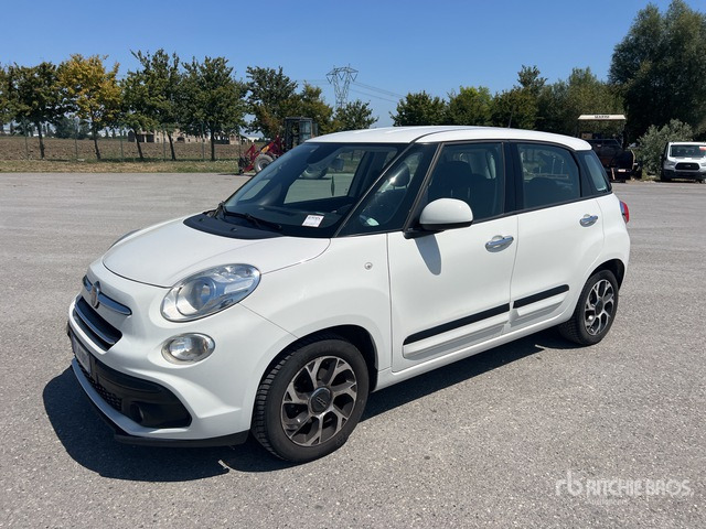 2017 Fiat 500L Automobile - Автомобил: слика 1 2017 Fiat 500L Automobile - Автомобил: слика 1