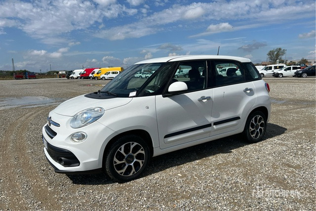 2019 Fiat 500L 1.3 MTJ BUSINESS DUALOGIC 95CV AUTO Automobile - Автомобил: слика 3 2019 Fiat 500L 1.3 MTJ BUSINESS DUALOGIC 95CV AUTO Automobile - Автомобил: слика 3