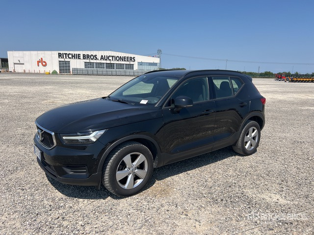 2020 Volvo XC40 D3 SUV - SUV: слика 2 2020 Volvo XC40 D3 SUV - SUV: слика 2