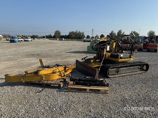 2022 Cat 305CR (Inoperable) Mini Excavator: <6.6t - Мини багер: слика 3 2022 Cat 305CR (Inoperable) Mini Excavator: <6.6t - Мини багер: слика 3