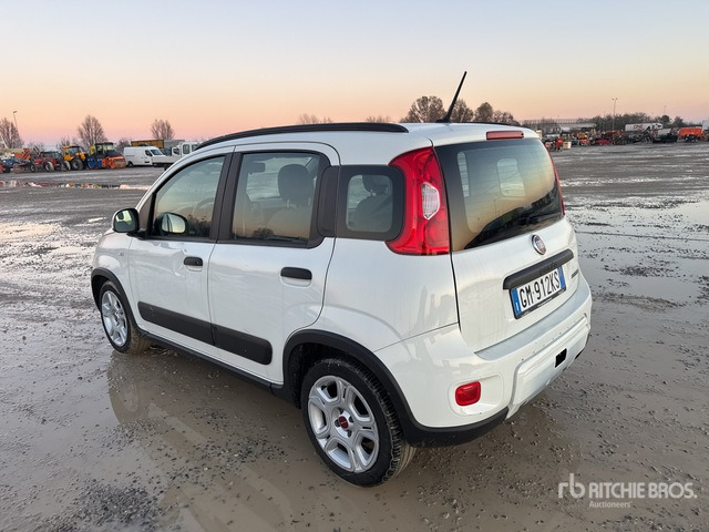 2022 Fiat Panda 1.0 FIREFLY 70CV SES HYBRID CIT ... Automobile - Автомобил: слика 2 2022 Fiat Panda 1.0 FIREFLY 70CV SES HYBRID CIT ... Automobile - Автомобил: слика 2