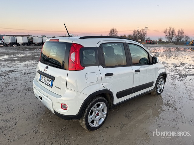 2022 Fiat Panda 1.0 FIREFLY 70CV SES HYBRID CIT ... Automobile - Автомобил: слика 3 2022 Fiat Panda 1.0 FIREFLY 70CV SES HYBRID CIT ... Automobile - Автомобил: слика 3