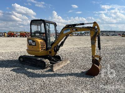 CAT 302.7DCR - Мини багер: слика 4 CAT 302.7DCR - Мини багер: слика 4