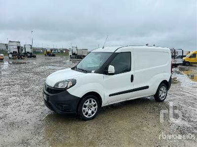 FIAT DOBLO CARGO - Камион сандучар: слика 2 FIAT DOBLO CARGO - Камион сандучар: слика 2