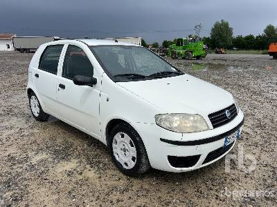 FIAT PUNTO - Автомобил: слика 4 FIAT PUNTO - Автомобил: слика 4