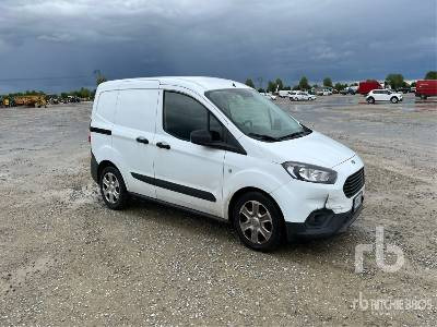 FORD TRANSIT COURIER COURIER 1.5 TDCI 75CV A-DOORS - Камион сандучар: слика 4 FORD TRANSIT COURIER COURIER 1.5 TDCI 75CV A-DOORS - Камион сандучар: слика 4