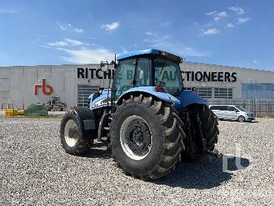 NEW HOLLAND TG255 - Трактор: слика 2 NEW HOLLAND TG255 - Трактор: слика 2