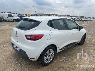 RENAULT CLIO Berlina 1.5 DCI 75CV BUSINESS N1 - Автомобил: слика 3 RENAULT CLIO Berlina 1.5 DCI 75CV BUSINESS N1 - Автомобил: слика 3