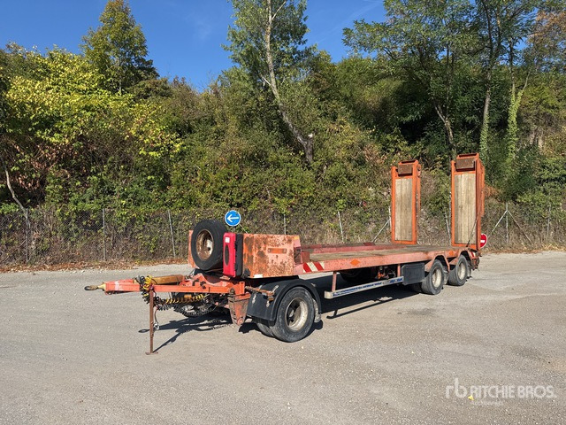 2003 TR AX R243WUL Tri/A Single Drop Remorque Port ... Lowboy Trailer - Автотранспортна приколка: слика 2 2003 TR AX R243WUL Tri/A Single Drop Remorque Port ... Lowboy Trailer - Автотранспортна приколка: слика 2