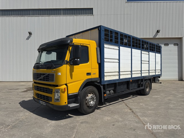 2003 Volvo FM12 420 4x2 Camion Betaillere Livestock Truck - Камион за добиток: слика 2 2003 Volvo FM12 420 4x2 Camion Betaillere Livestock Truck - Камион за добиток: слика 2